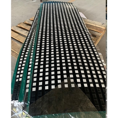 Rivestimento isolante di gomma di Dimple Ceramic Tile Embedded In per la larghezza della puleggia 500mm del trasportatore