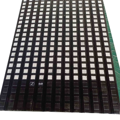 Strato ceramico 10m di rivestimento isolante della puleggia di rivestimento isolante del tamburo del trasportatore della striscia di gomma in Rolls