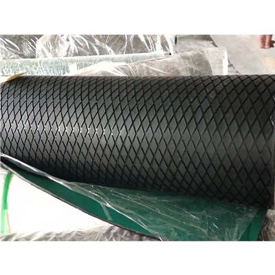 Strato di gomma di vulcanizzazione di gomma di rivestimento isolante della puleggia di Diamond Conveyor Pulley Lagging Cold
