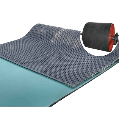 Rivestimento isolante della puleggia di Diamond Groove Rubber Sheet For del tamburo del trasportatore