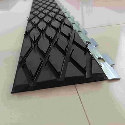 Scorrevole su Diamond Groove Rubber Lagging Sheet per il rullo del trasportatore
