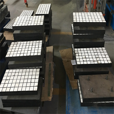 Alto rivestimento ceramico di gomma resistente all'uso della fodera ceramica di usura
