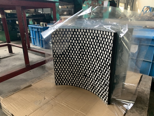 Piastrelle di ceramica resistenti all'uso allineanti ceramiche dell'allumina ZTA del cerchio 95%