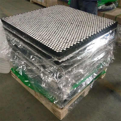 Piastrelle di ceramica ceramiche leganti dell'allumina della fodera di usura di strato del Cn per il trasportatore estraente